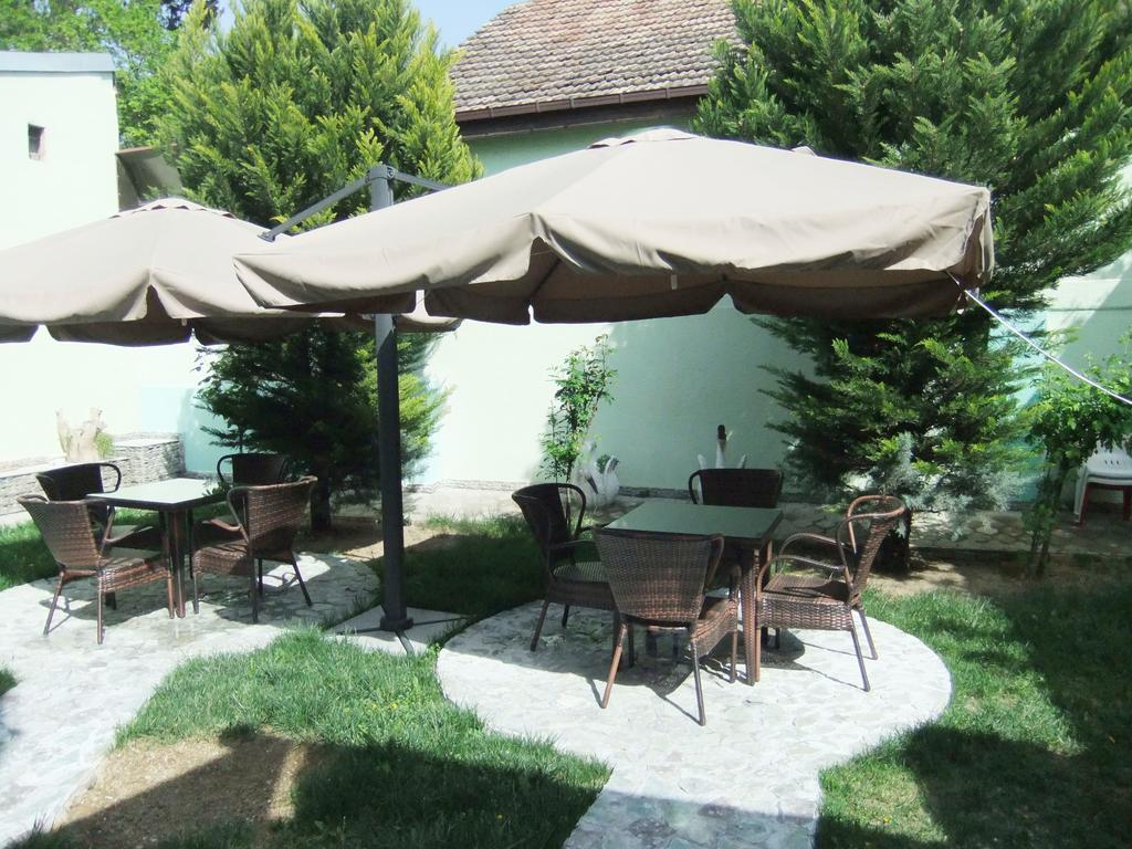 Hotel Relax Tbilisi Exterior photo